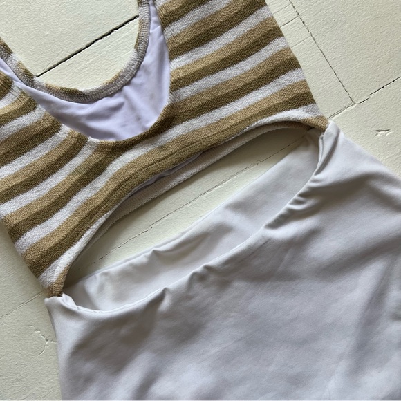 Tacoola swimsuit size S - Picture 2 of 5